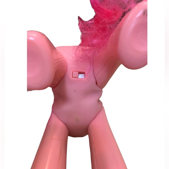Pinkie Pie My Little Pony Oh My Giggles Toy - Picture 6 of 6